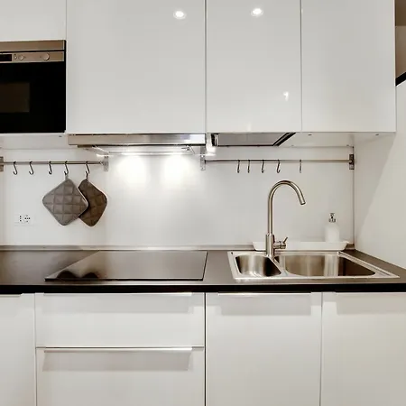 Venetian Grand Canal Apartment